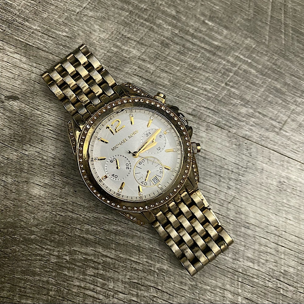 Michael Kors Gold Analog Watch
